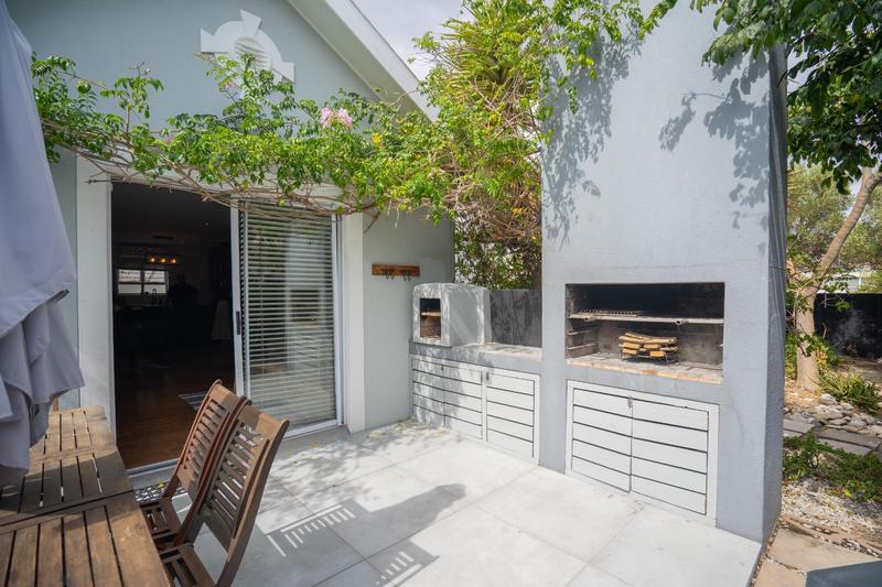 3 Bedroom Property for Sale in Sunningdale Western Cape